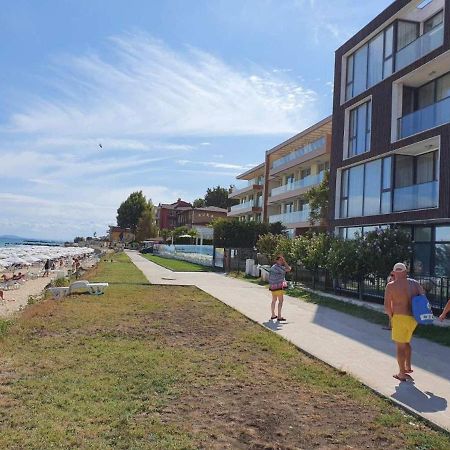 Апартамент За Гости ,,Христина" Ravda Exterior photo