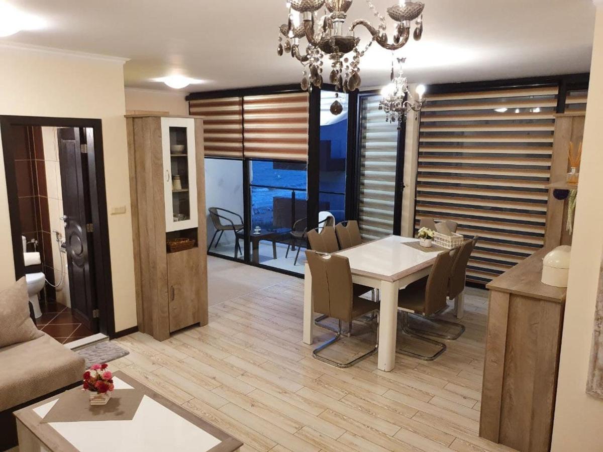 Апартамент За Гости ,,Христина" Ravda Exterior photo